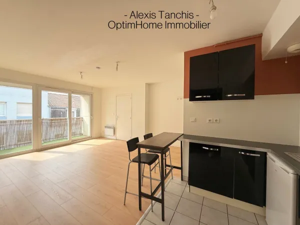 Lille / Wazemmes — T3 de 50,71 m² — Balcon — Cave — Parking — 3e étage avec ascenseur