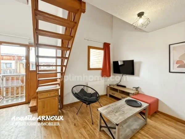 Duplex 3 pièces meublé avec balcon