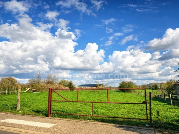 Terrain 1787 m²