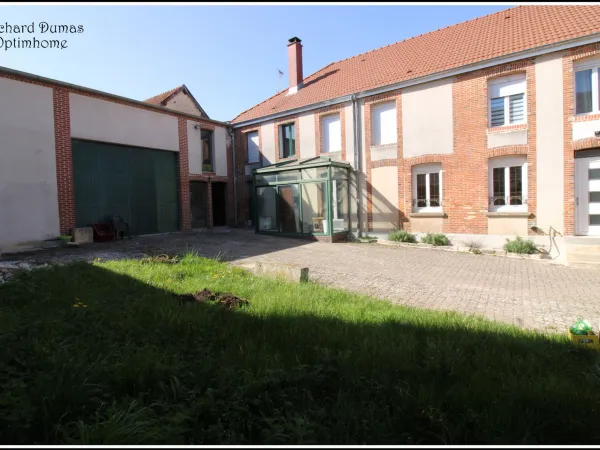 Maison à vendre 9 pièces (51)