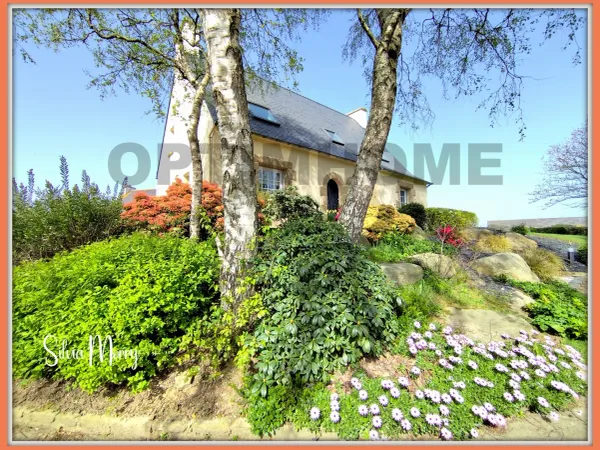 Maison à vendre 7 pièces PLOUGAR (29)