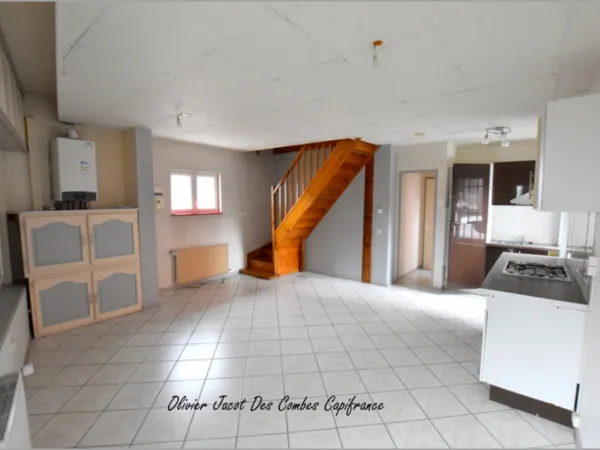 Immeuble 7 pièces 121 m²