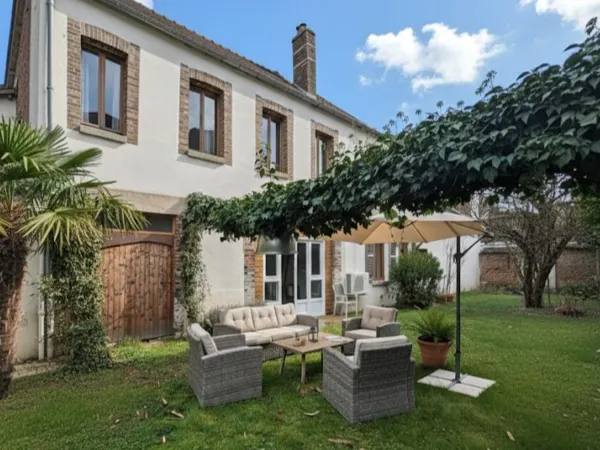 Maison à vendre 220m² VENIZY (89)
