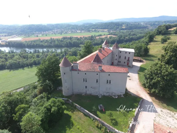Propriété 23 pièces 1500 m²