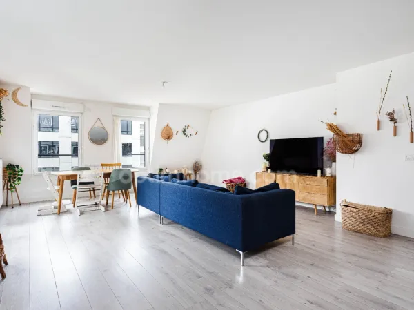 MAISONS ALFORT - 4 pièces de 99m² avec parking, cave et terrasse