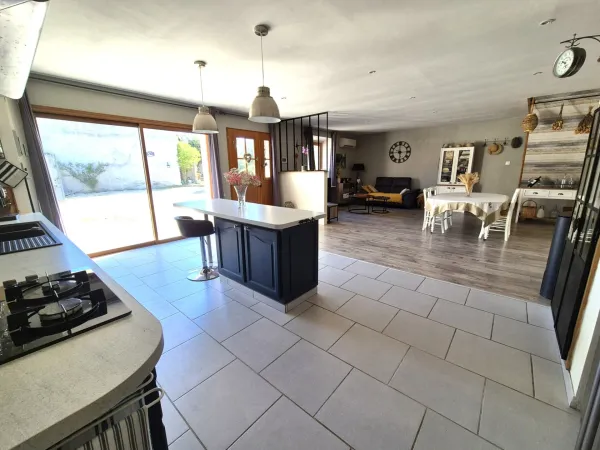 Maison 5 pièces 160 m²