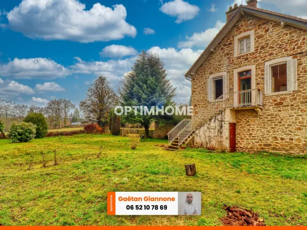 A vendre Maison en pierre , 70 m², 3 chambres, à Neuvic (19), 900 m² de jardin