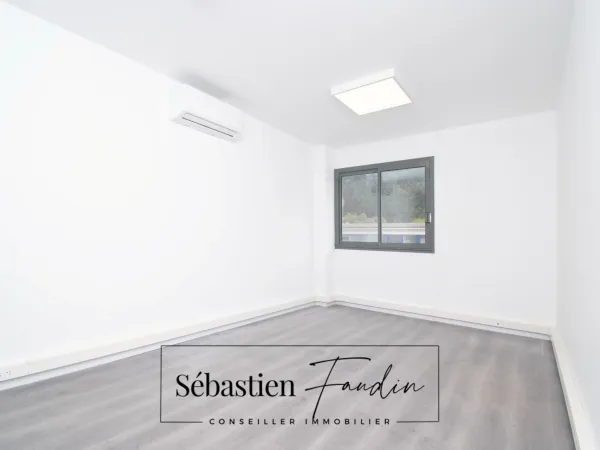 Bureaux 1 pièce 15 m²