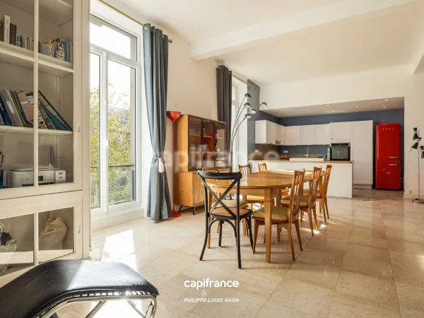 Appartement 6 pièces 161 m²