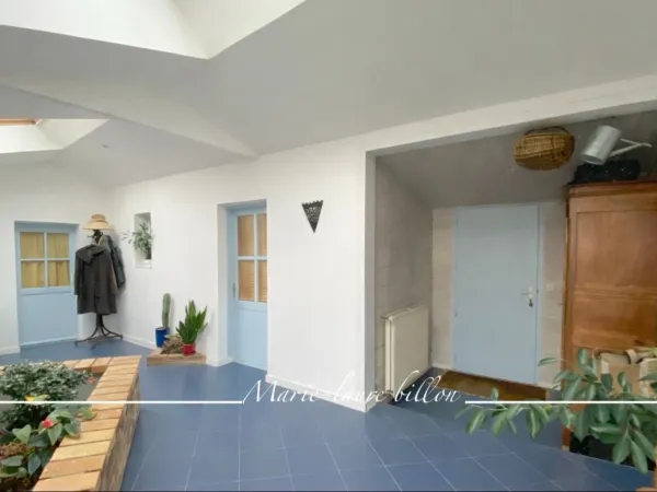 Maison 2 pièces 97 m²