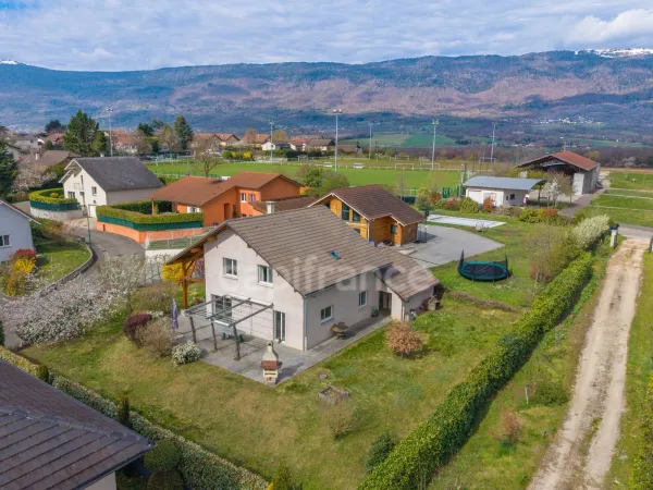 Maison 5 pièces 122 m²