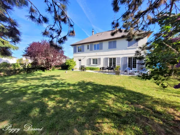 Maison 7 pièces 170 m²