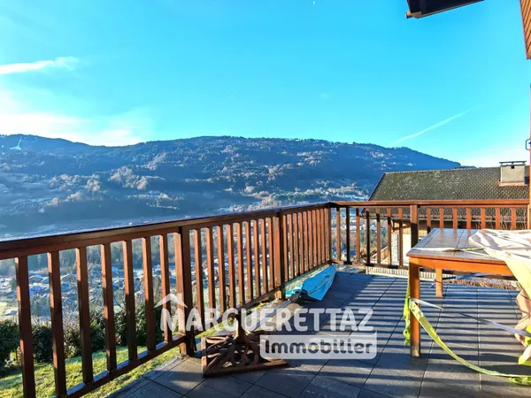 Chalet 7 pièces avec vue panoramique à Verchaix