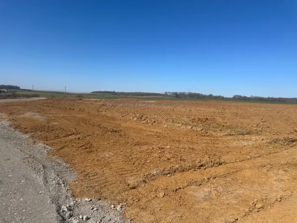 Terrain 399 m²