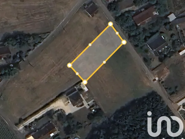 Terrain 950 m²