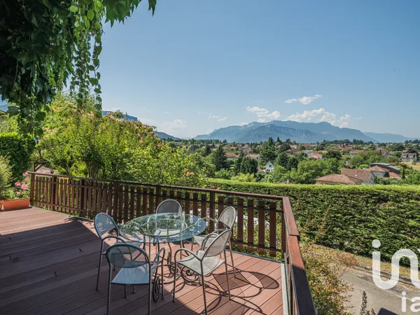 Maison 8 pièces 175 m²