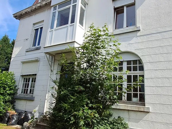 Maison 10 pièces 197 m²