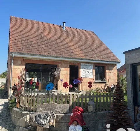 Maison 2 pièces 105 m²