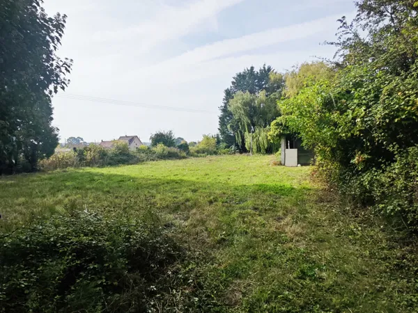 Terrain 1516 m²