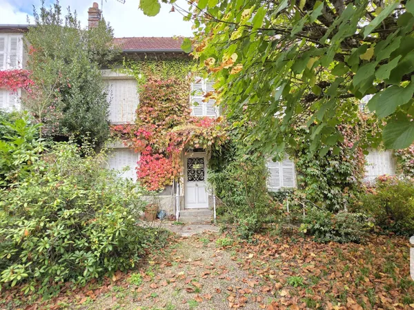 Maison 13 pièces 155 m²