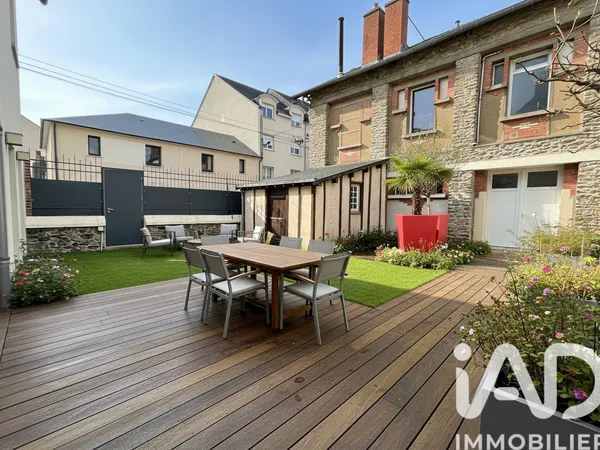 Maison 8 pièces 188 m²