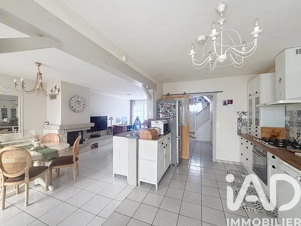 Maison 4 pièces 130 m²