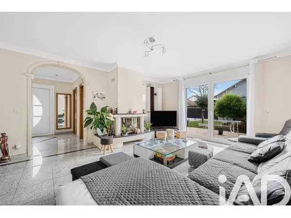 Maison 7 pièces 162 m²