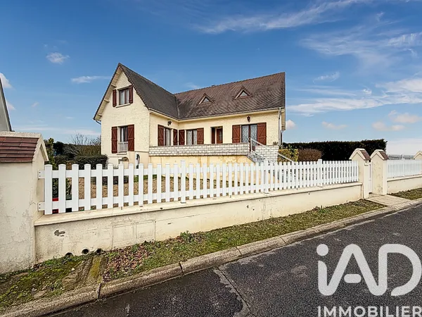 Maison 8 pièces 178 m²