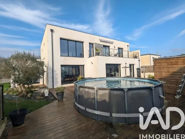 Maison 6 pièces 174 m²