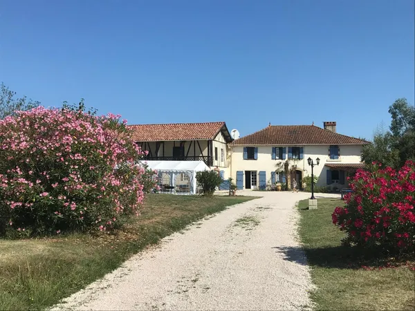 Maison 22 pièces 460 m²