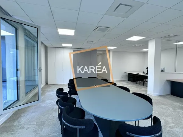 Local professionnel 54 m²