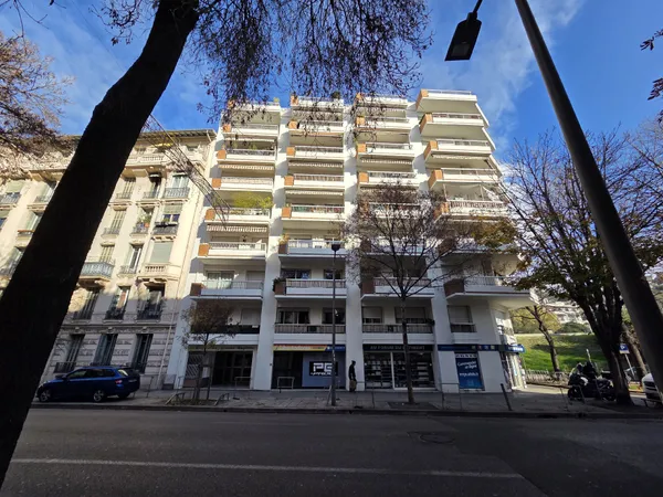 Stationnement Location Nice   160€