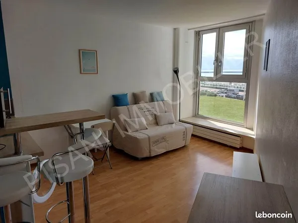Studio 1 pièce 22 m²