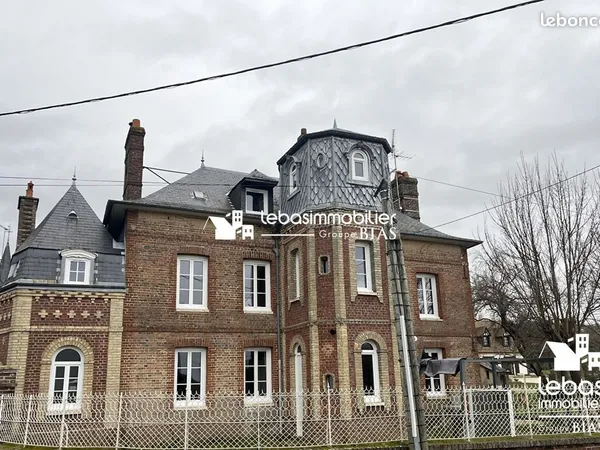 Maison 6 pièces 146 m²