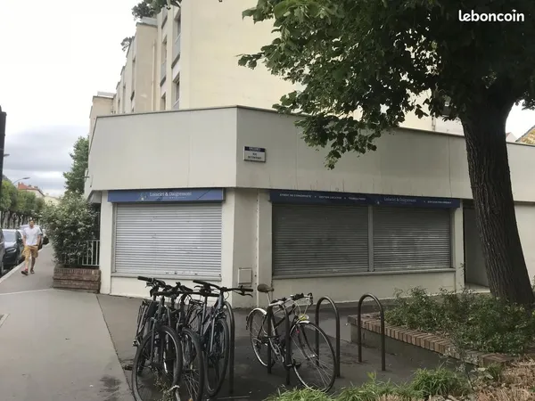 Local commercial 288 m² Vincennes