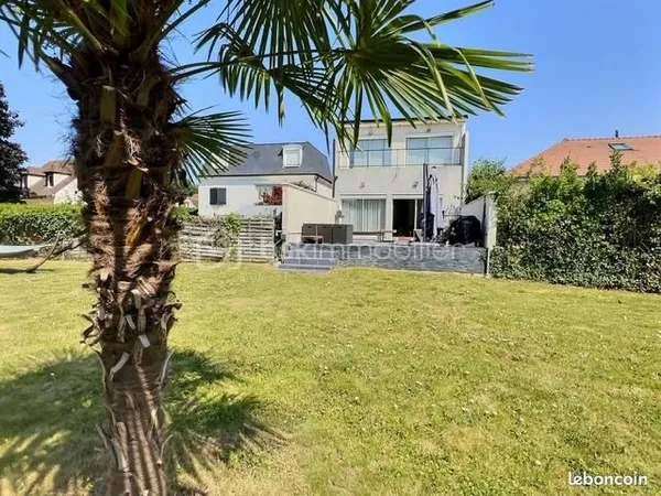 Maison 5 pièces 147 m²