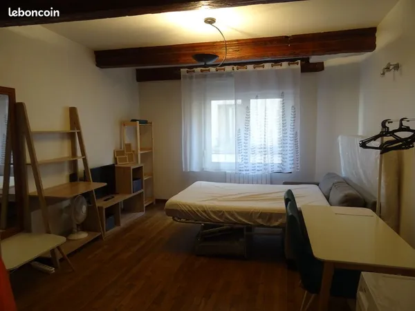 Studio meublé
