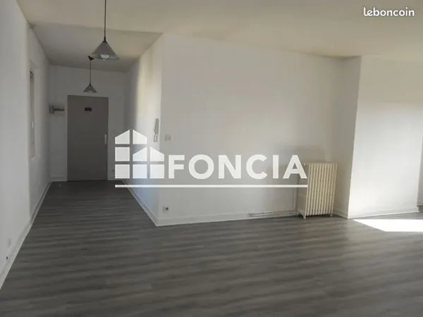 Appartement 2 pièces 64 m²