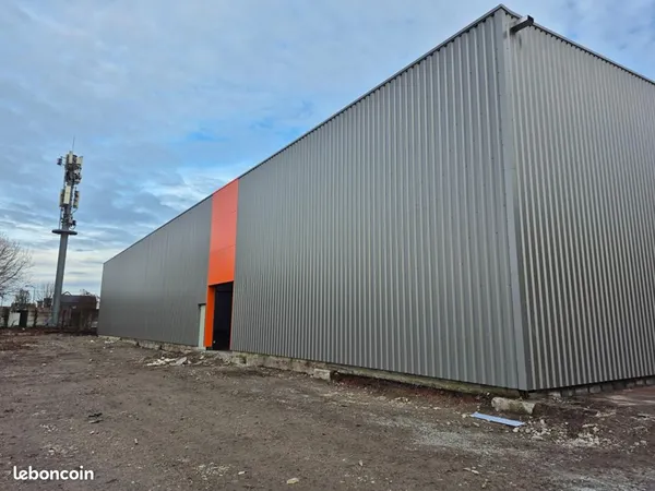 Local industriel 515 m²