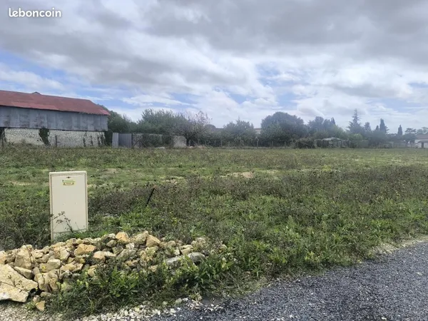 Terrain 467 m² Les Metairies