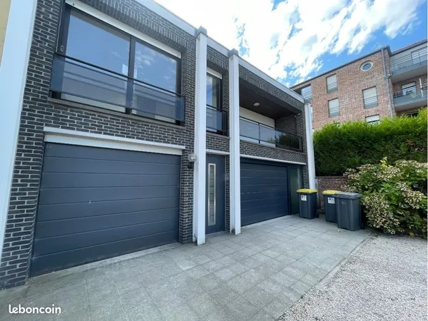 Immeuble 150 m²