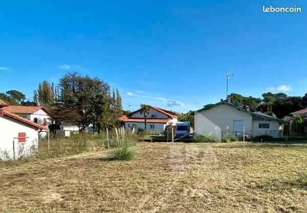 Terrain 368 m² Boucau