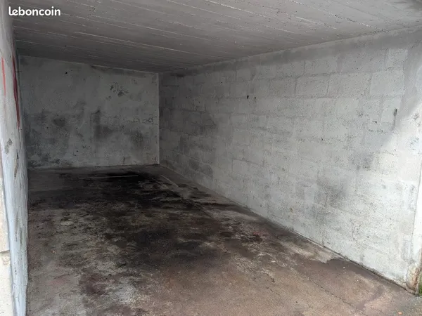 Garage à vendre