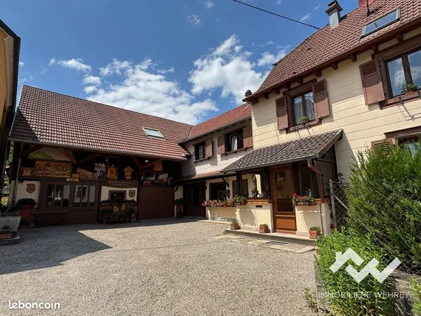 Spacieuse maison 270 m² avec atelier