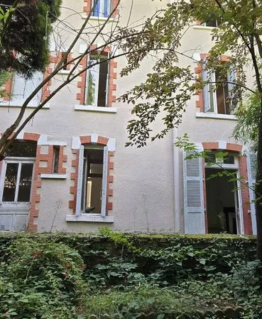 Immeuble de rapport 235 m²