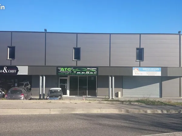 Local commercial 371 m² Roquevaire
