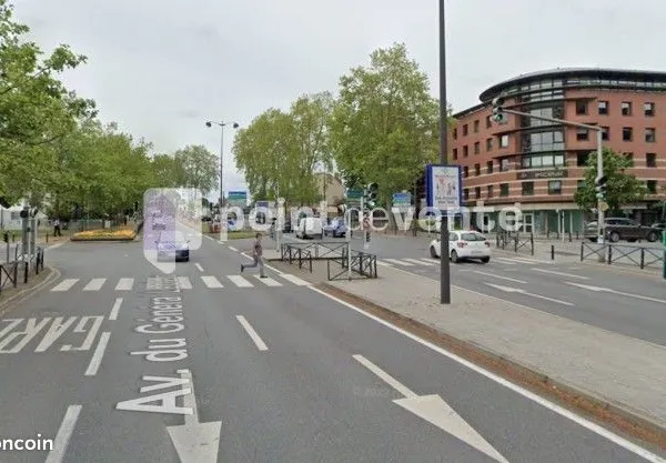 Local commercial 71 m²