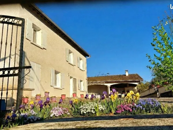 SAINT MARTIN LA PLAINE 42800 MAISON Maison de 146m2 sur 3301 m2 de Terrain