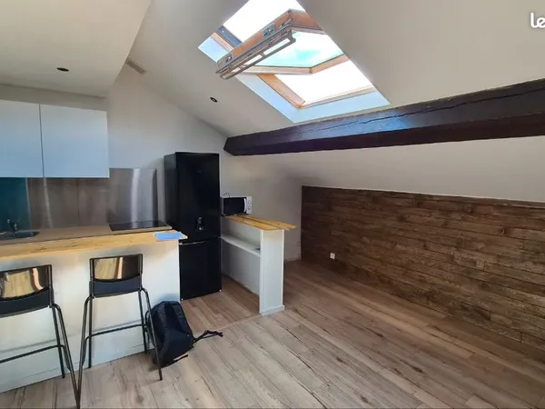 Appartement F2 31m2 Faubourg des Trois maisons