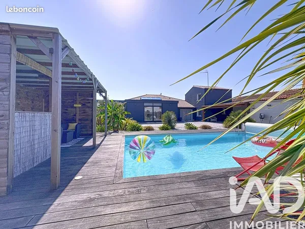 Maison 8 pièces 185 m²
